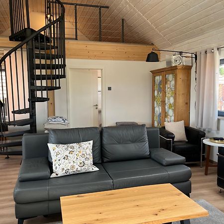 Grosszuegige Ferienwohnung Mit Weitem Ausblick Lichtenberg (Brandenburg) Exterior foto